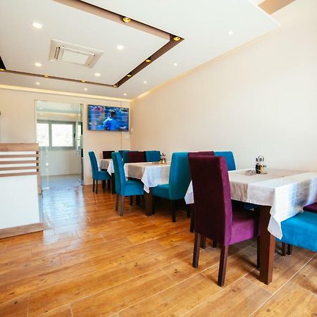 Adriatica Sea & Sun Bed & Breakfast Ülgün Dış mekan fotoğraf