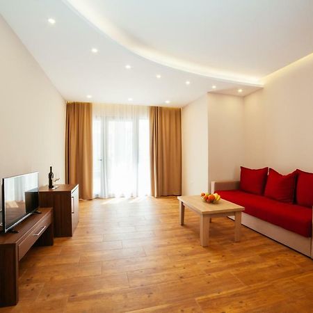 Adriatica Sea & Sun Bed & Breakfast Ülgün Dış mekan fotoğraf