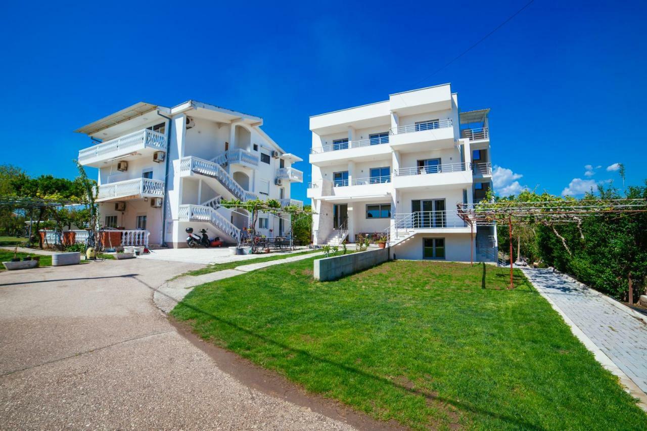 Adriatica Sea & Sun Bed & Breakfast Ülgün Dış mekan fotoğraf